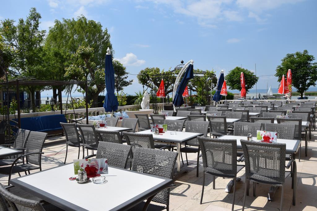 Seehotel Herlinde Podersdorf am See Exterior photo